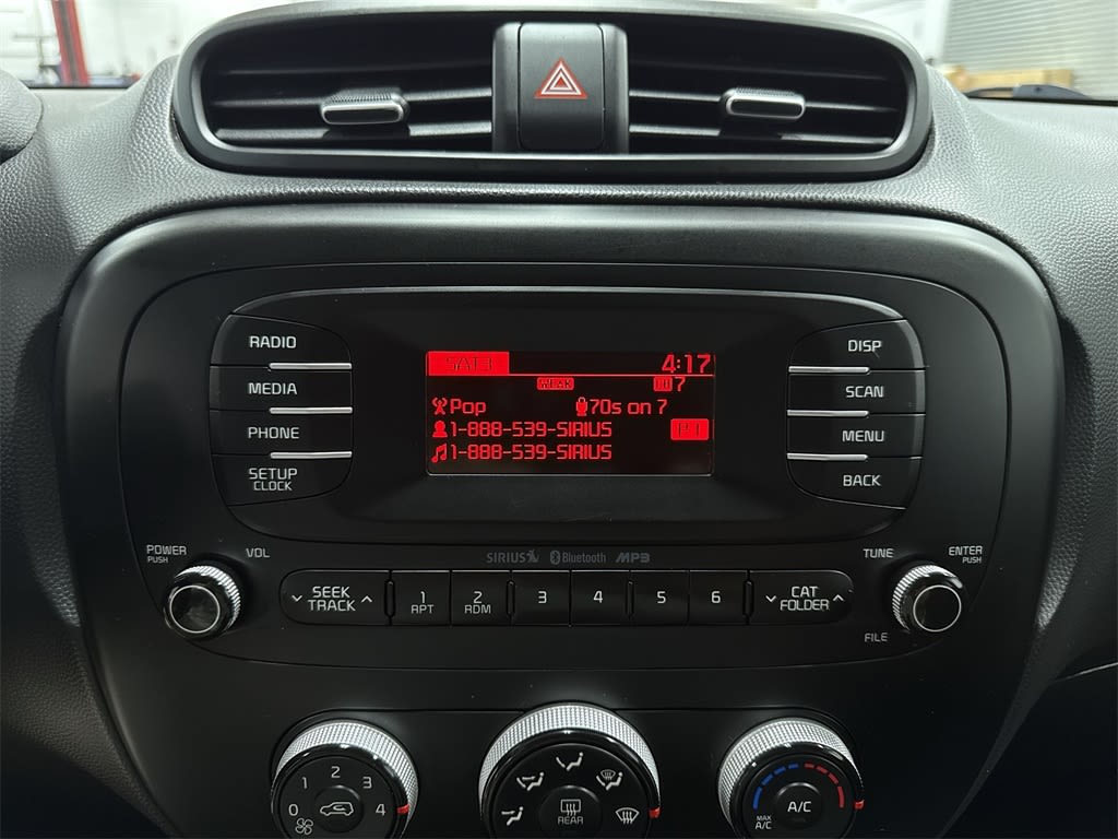 Thumbnail: 2015 Kia Soul - 12
