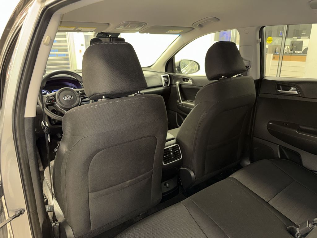 Thumbnail: 2019 Kia Sportage - 28