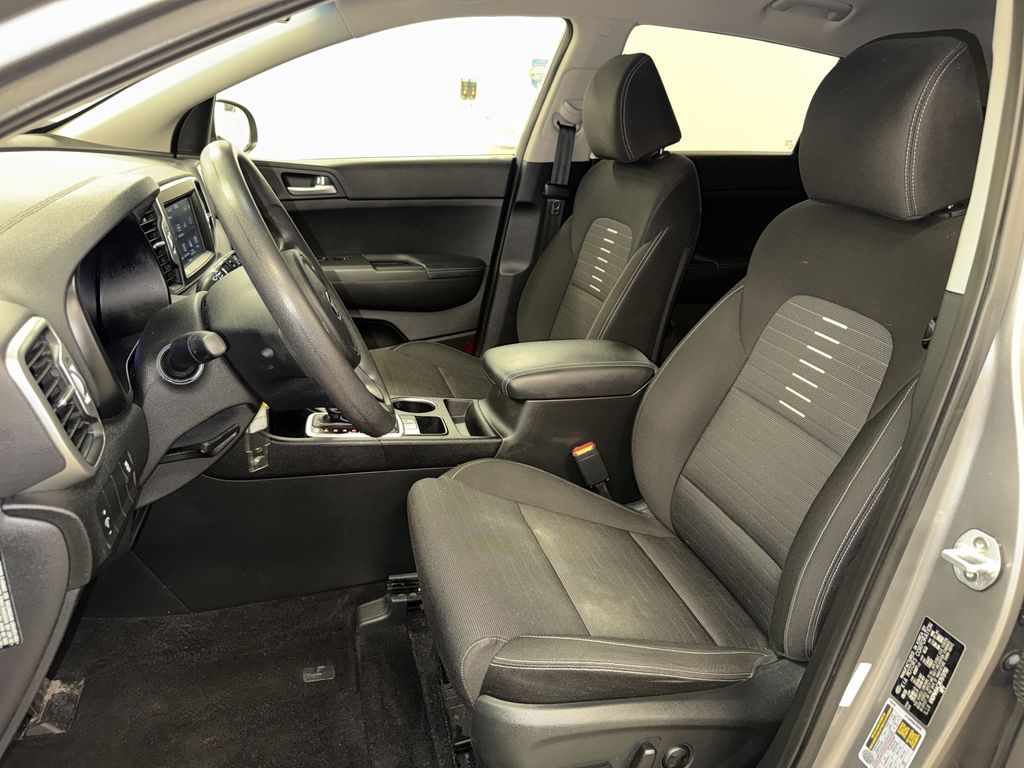 Thumbnail: 2019 Kia Sportage - 9