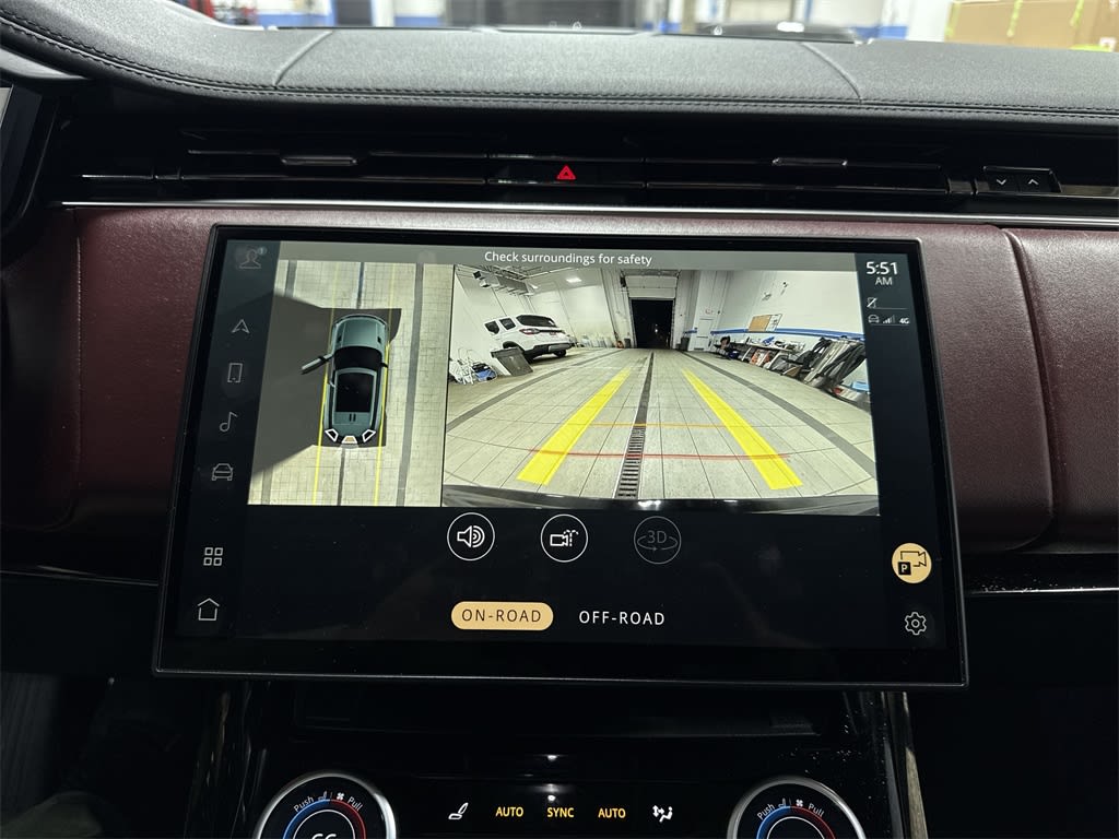 Thumbnail: 2023 Land Rover Range Rover Sport - 26