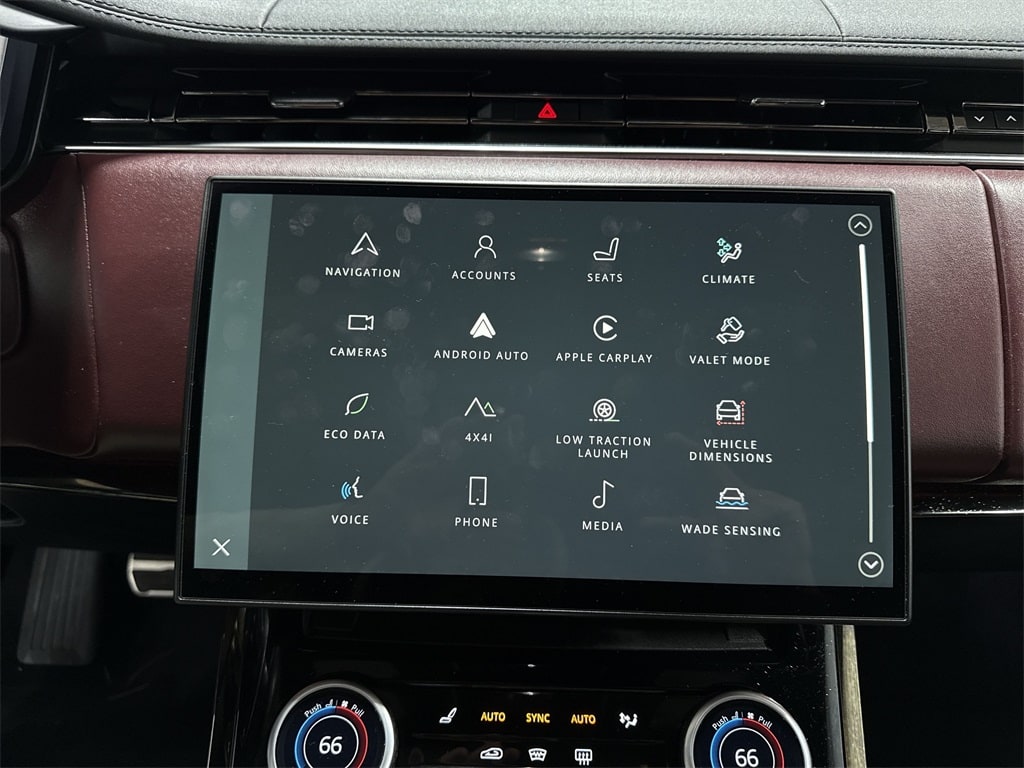 Thumbnail: 2023 Land Rover Range Rover Sport - 34