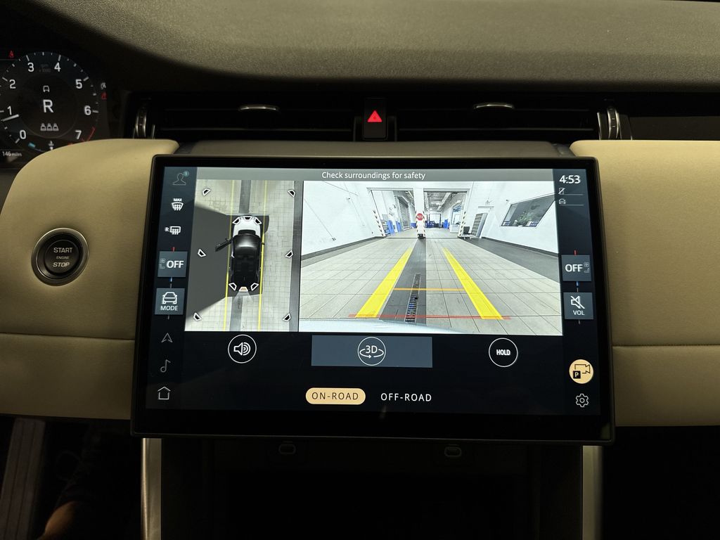 Thumbnail: 2025 Land Rover Discovery Sport - 28