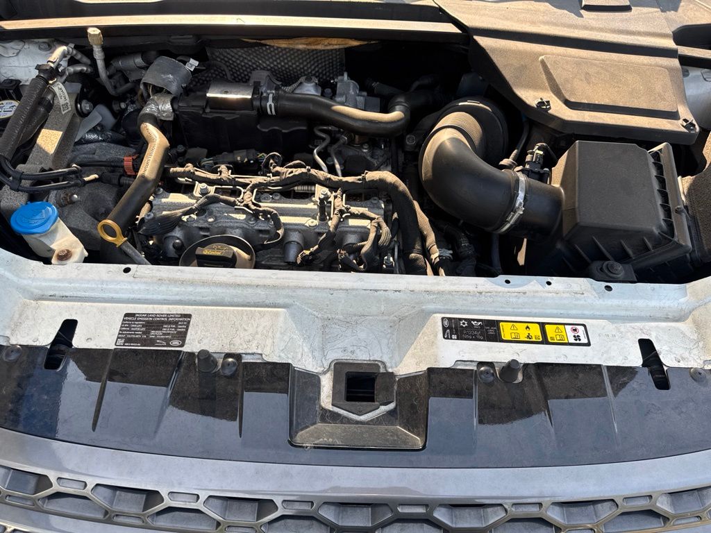 Thumbnail: 2019 Land Rover Discovery Sport - 7