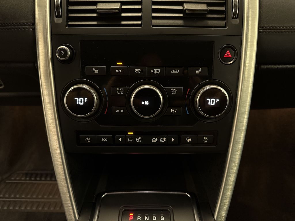 Thumbnail: 2019 Land Rover Discovery Sport - 23