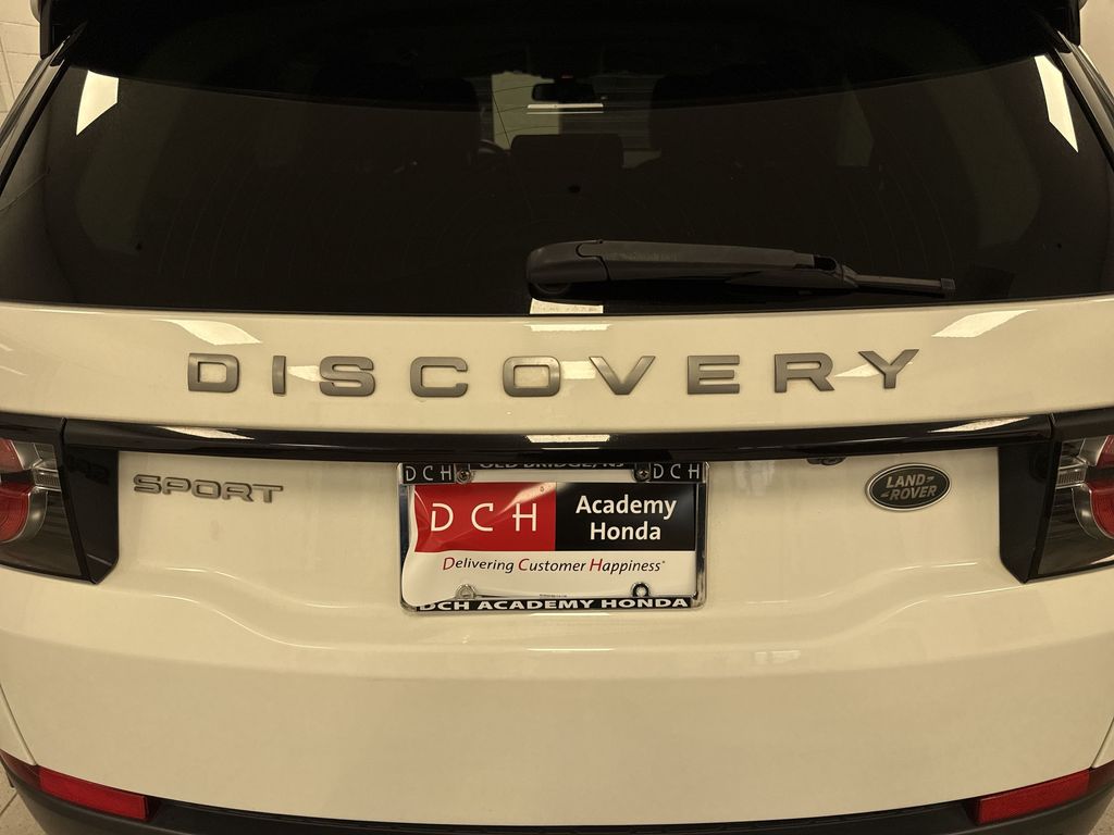Thumbnail: 2019 Land Rover Discovery Sport - 26