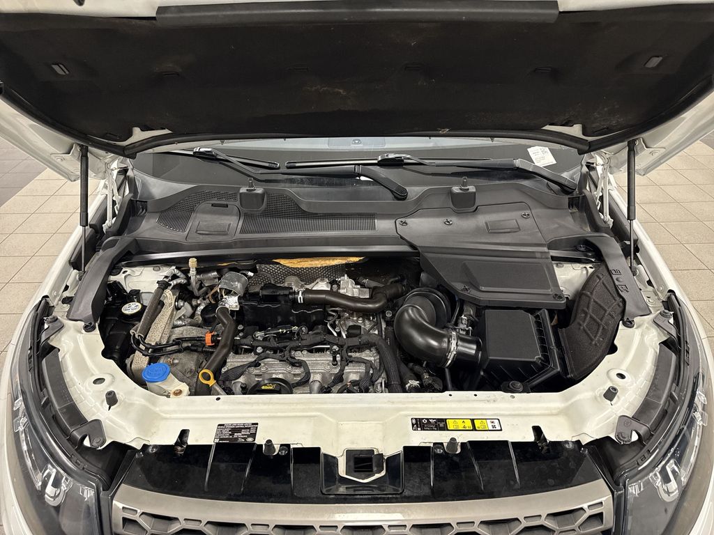 Thumbnail: 2019 Land Rover Discovery Sport - 7