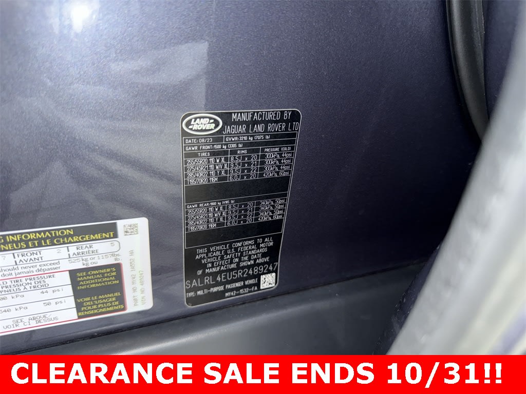 Thumbnail: 2024 Land Rover Discovery - 14