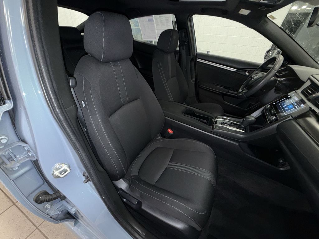 Thumbnail: 2017 Honda Civic - 9