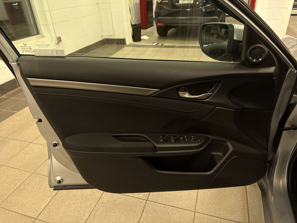 Thumbnail: 2021 Honda Civic - 31