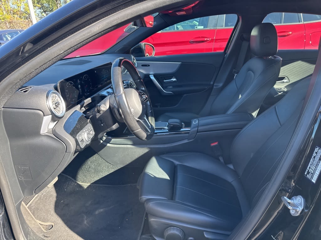 Thumbnail: 2022 Mercedes-Benz A-Class - 9