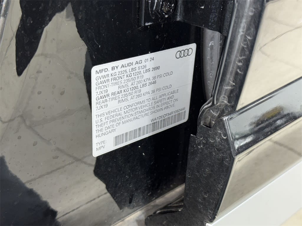 Thumbnail: 2024 Audi Q3 - 18