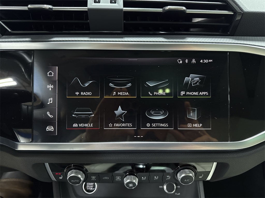 Thumbnail: 2024 Audi Q3 - 13