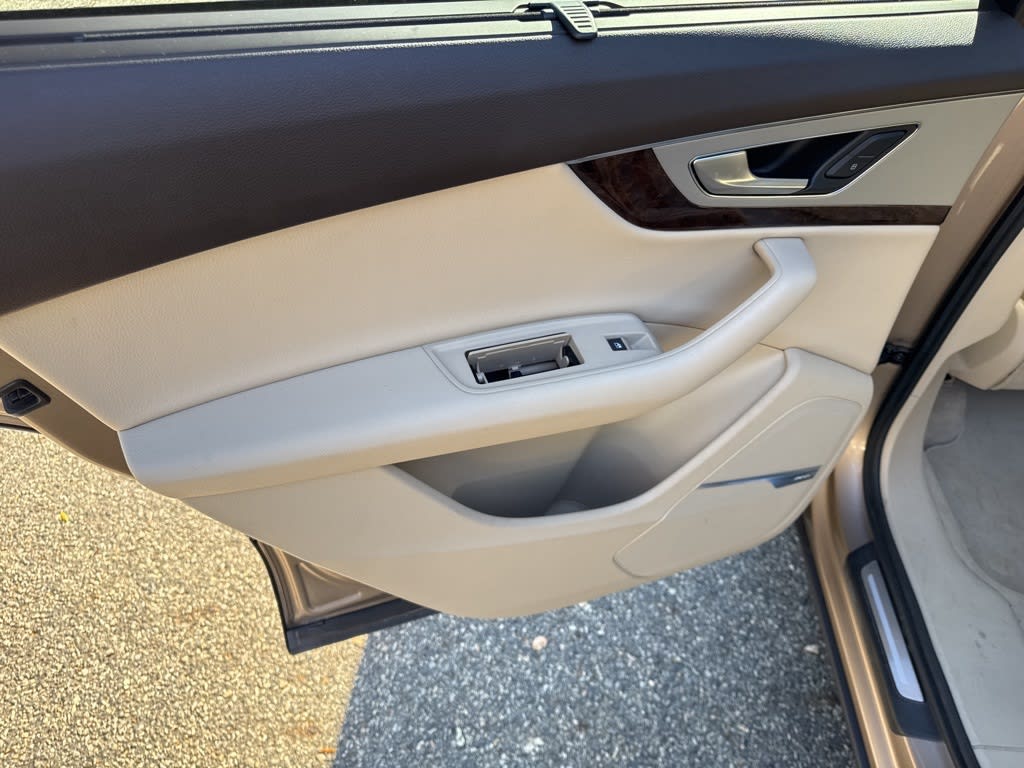 Thumbnail: 2019 Audi Q7 - 20