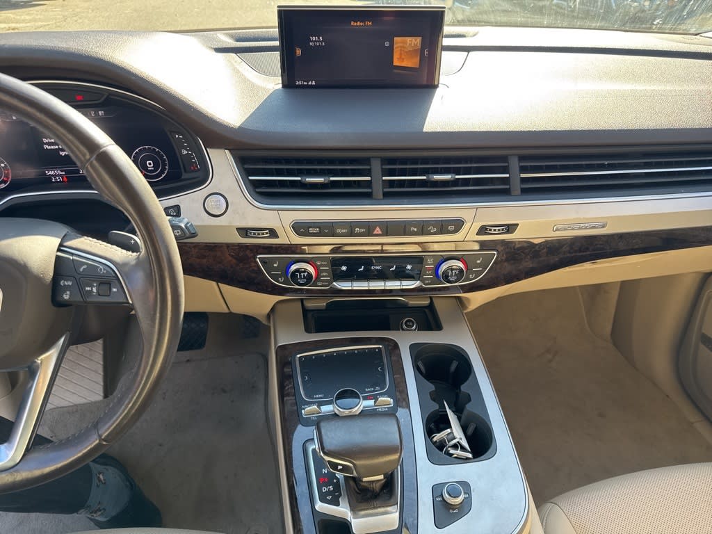 Thumbnail: 2019 Audi Q7 - 8