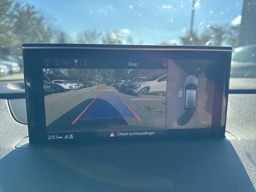 Thumbnail: 2019 Audi Q7 - 12