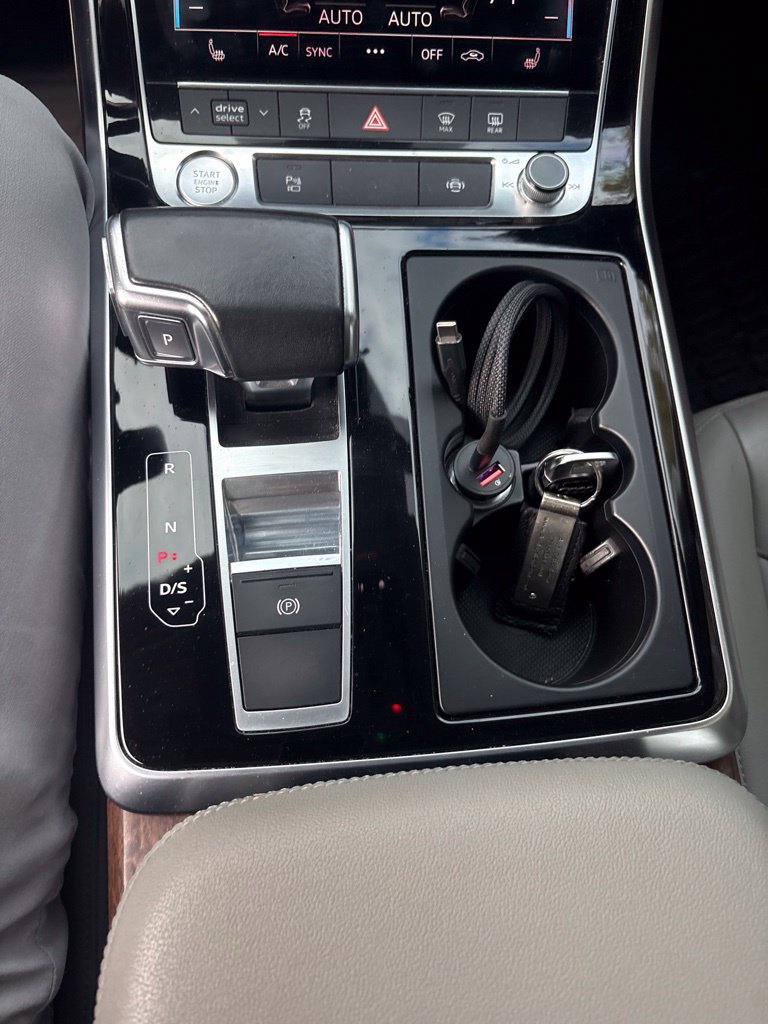 Thumbnail: 2020 Audi Q7 - 10