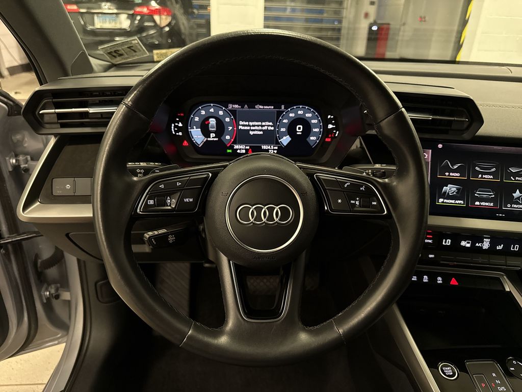 Thumbnail: 2022 Audi A3 - 2