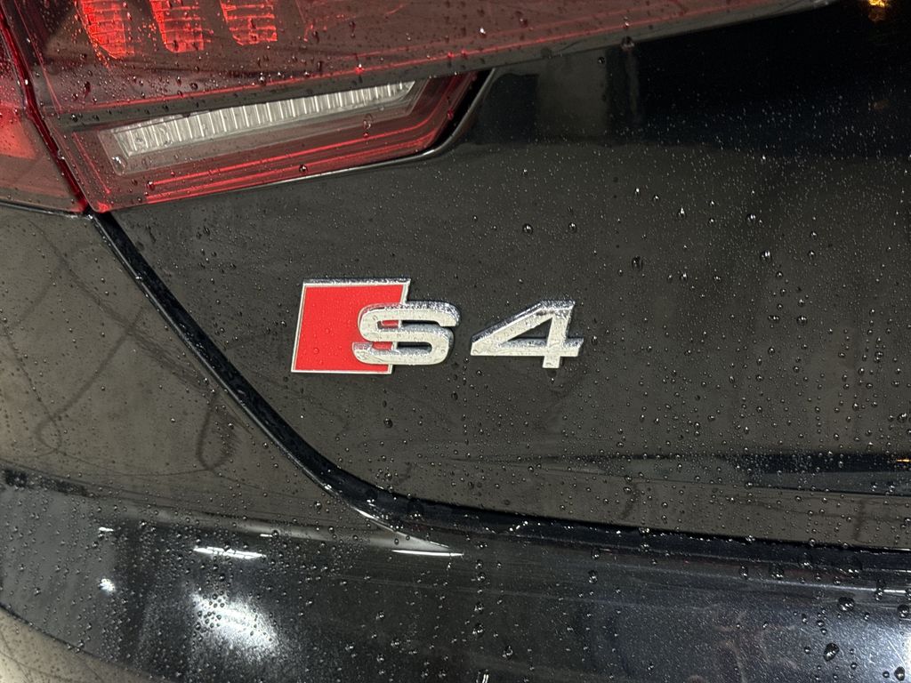Thumbnail: 2018 Audi S4 - 29