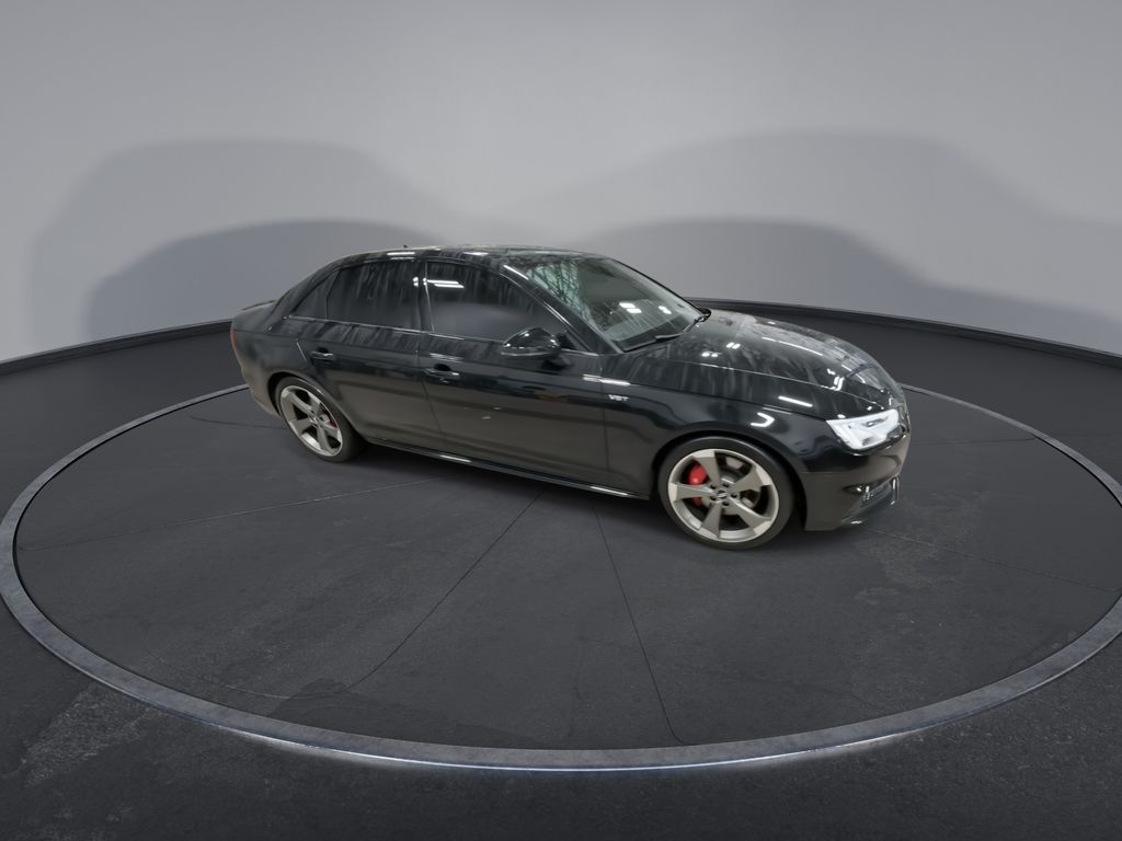 Thumbnail: 2018 Audi S4 - 19