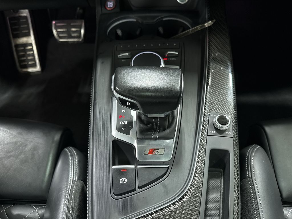 Thumbnail: 2018 Audi S4 - 13