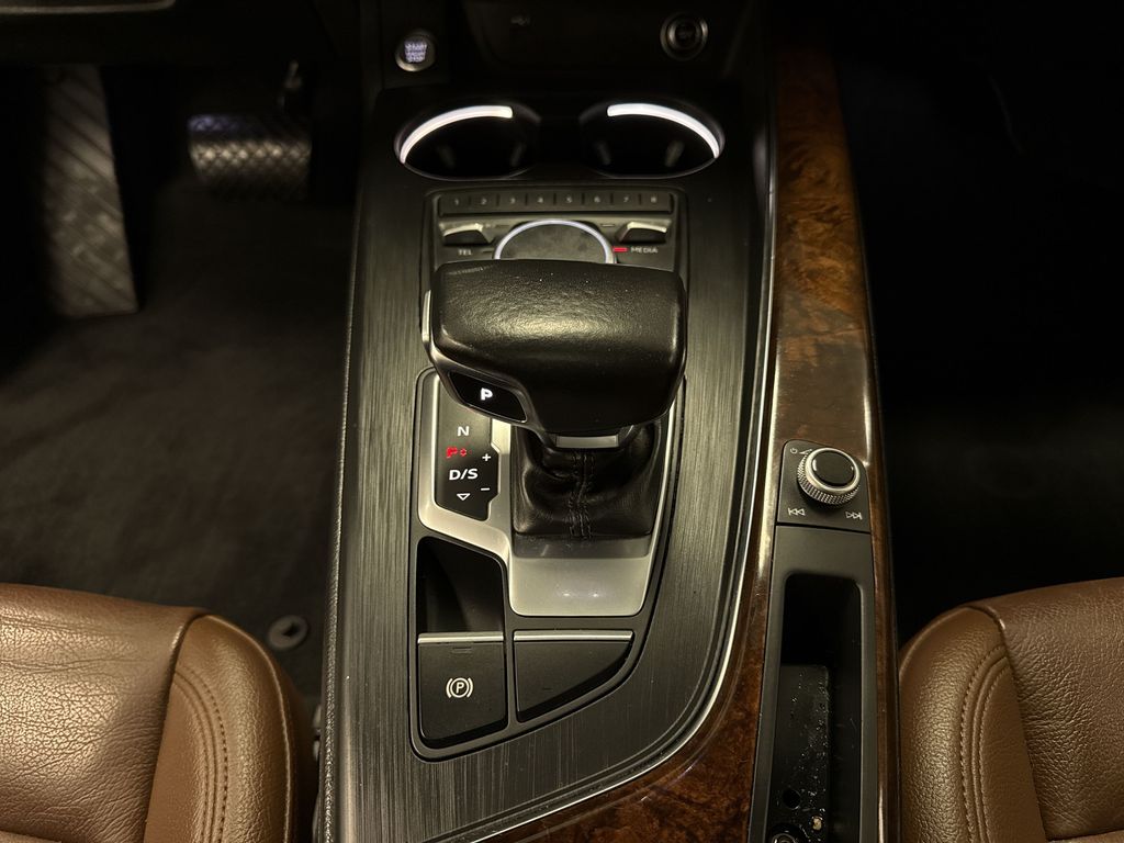 Thumbnail: 2018 Audi A4 - 13