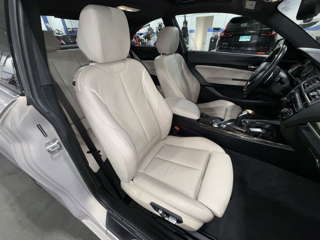 Thumbnail: 2017 BMW 2 Series - 11