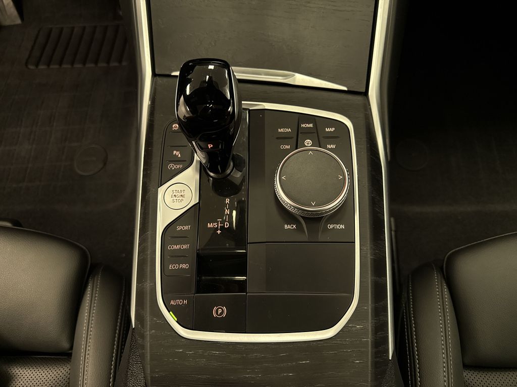 Thumbnail: 2022 BMW 4 Series - 12
