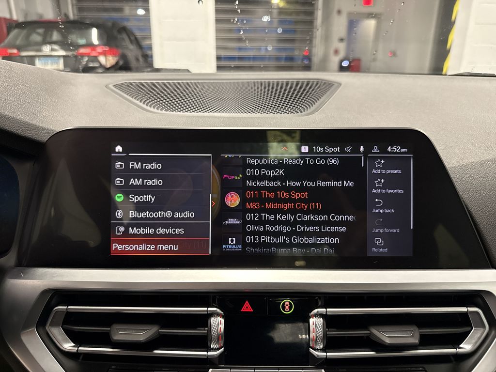 Thumbnail: 2022 BMW 4 Series - 21