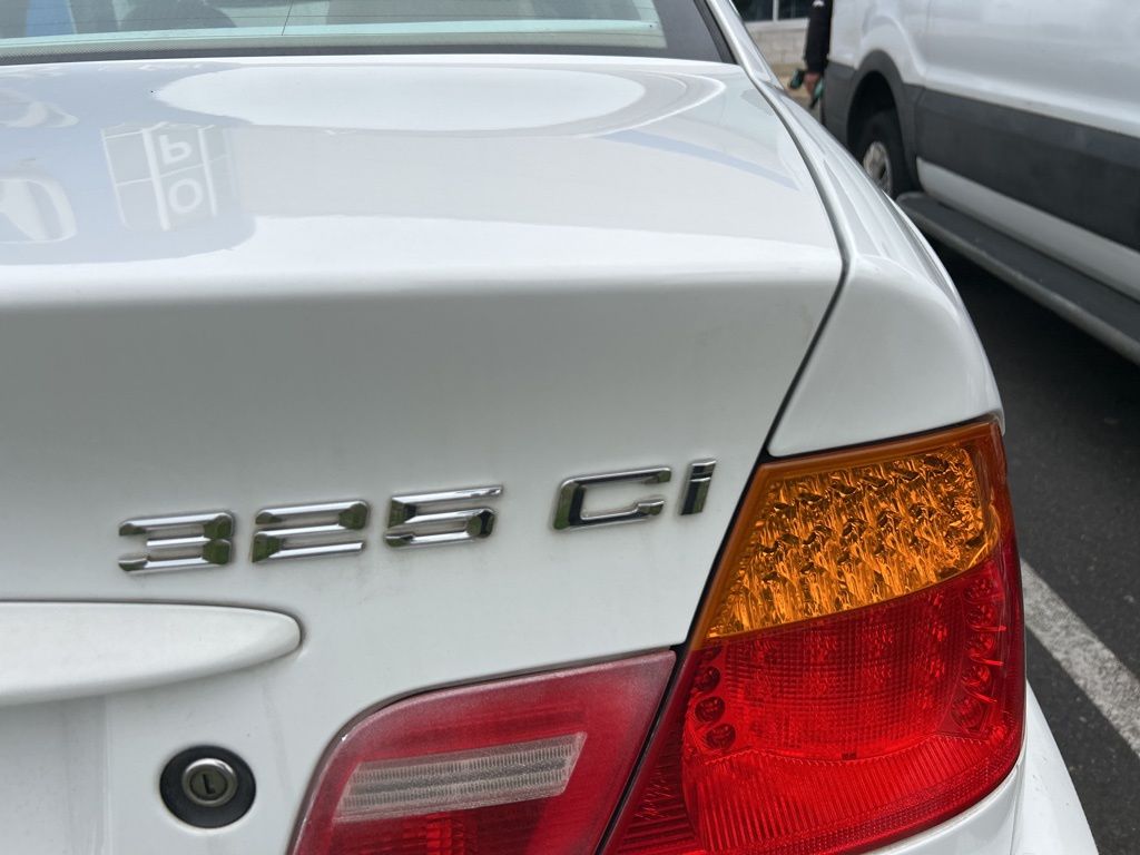 Thumbnail: 2004 BMW 3 Series - 6