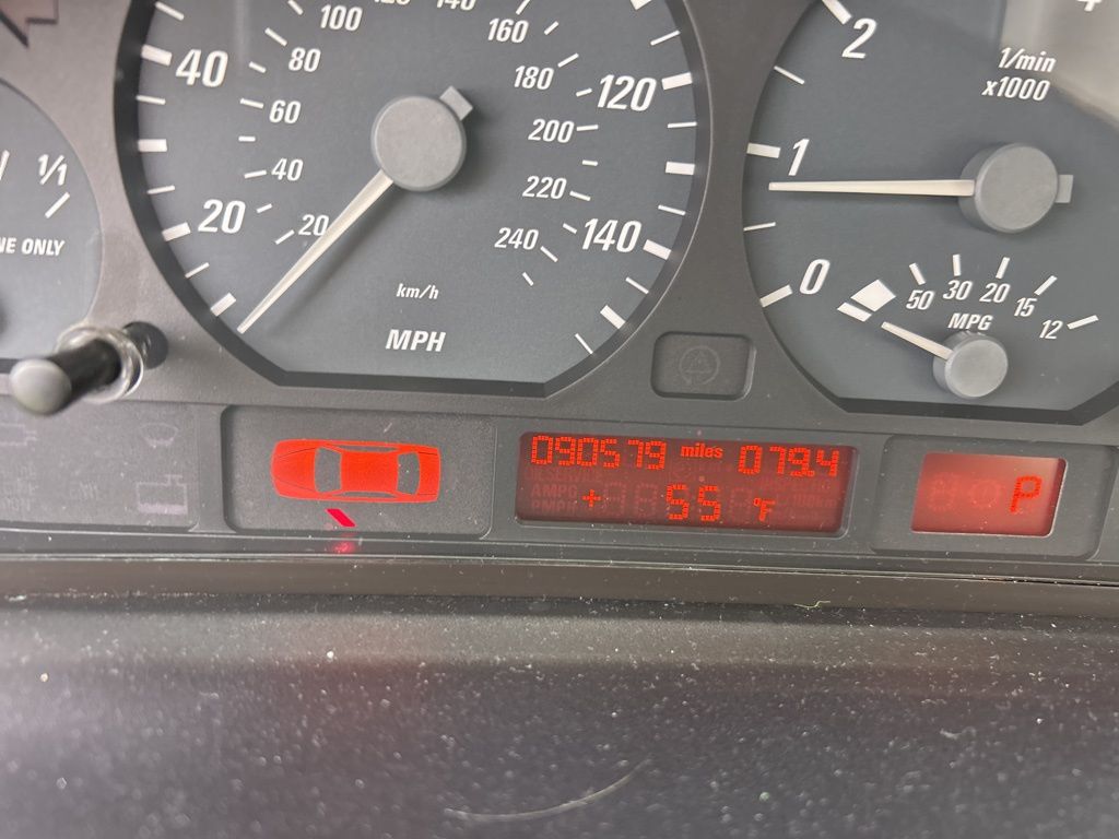 Thumbnail: 2004 BMW 3 Series - 11