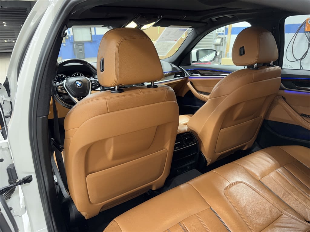 Thumbnail: 2019 BMW 5 Series - 30