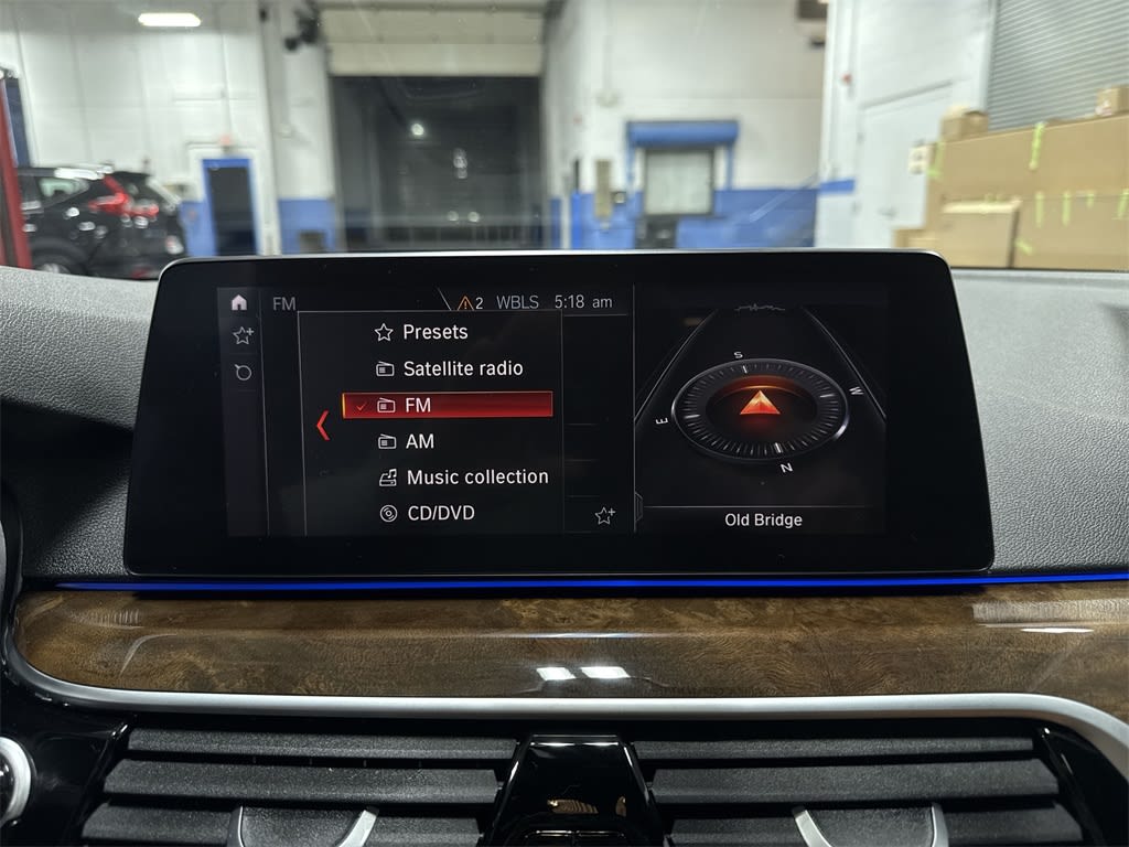 Thumbnail: 2019 BMW 5 Series - 23