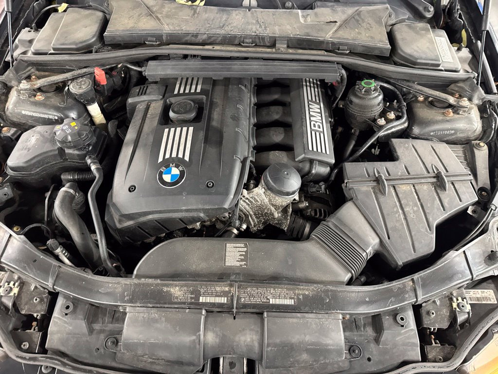 Thumbnail: 2011 BMW 3 Series - 7