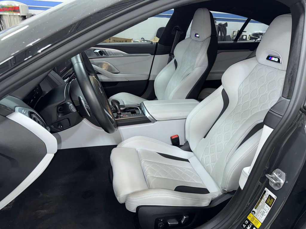 Thumbnail: 2023 BMW M8 - 9