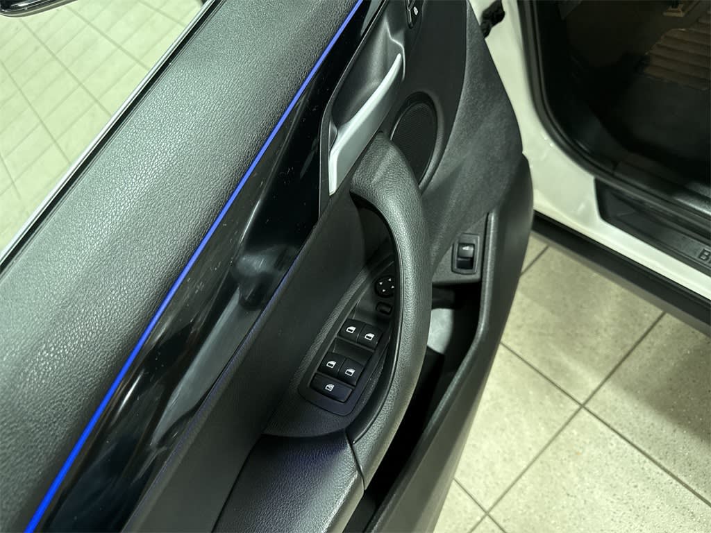 Thumbnail: 2018 BMW X2 - 24