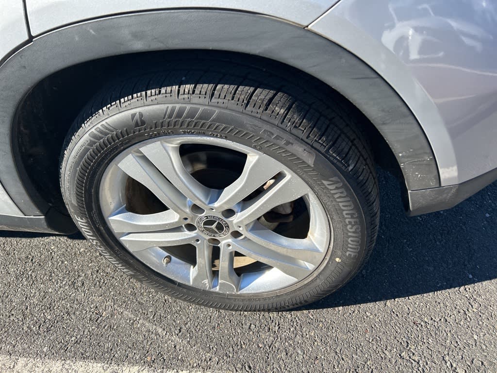 Thumbnail: 2019 Mercedes-Benz GLA - 16