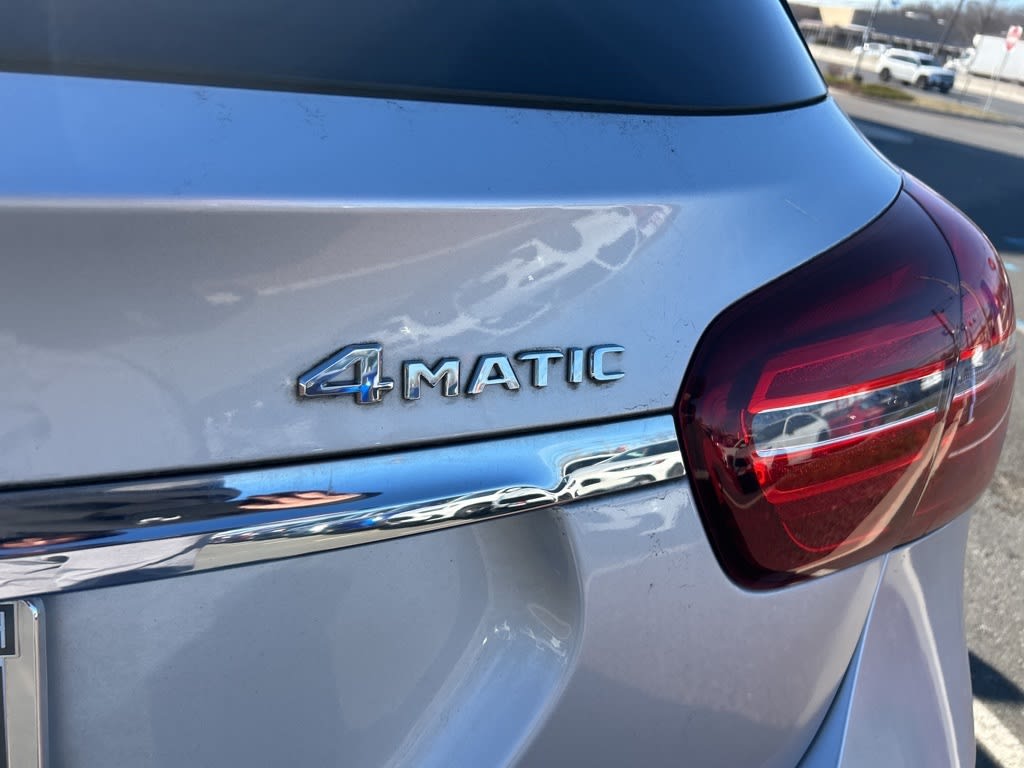 Thumbnail: 2019 Mercedes-Benz GLA - 15