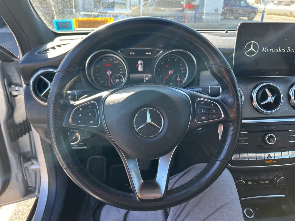 Thumbnail: 2019 Mercedes-Benz GLA - 2