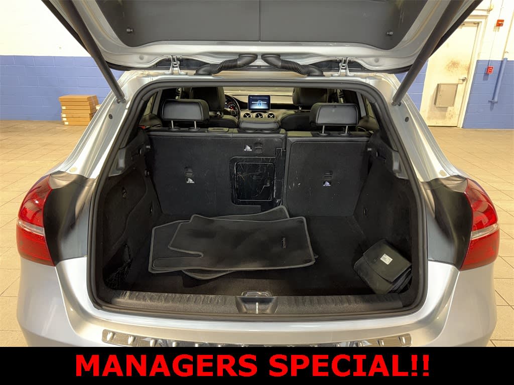 Thumbnail: 2019 Mercedes-Benz GLA - 15