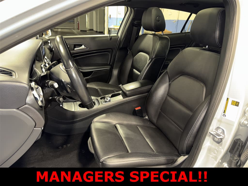 Thumbnail: 2019 Mercedes-Benz GLA - 10