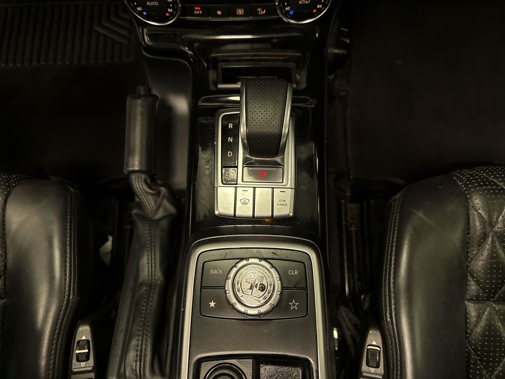 Thumbnail: 2013 Mercedes-Benz G-Class - 34