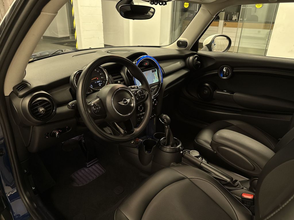 Thumbnail: 2015 MINI Cooper - 8