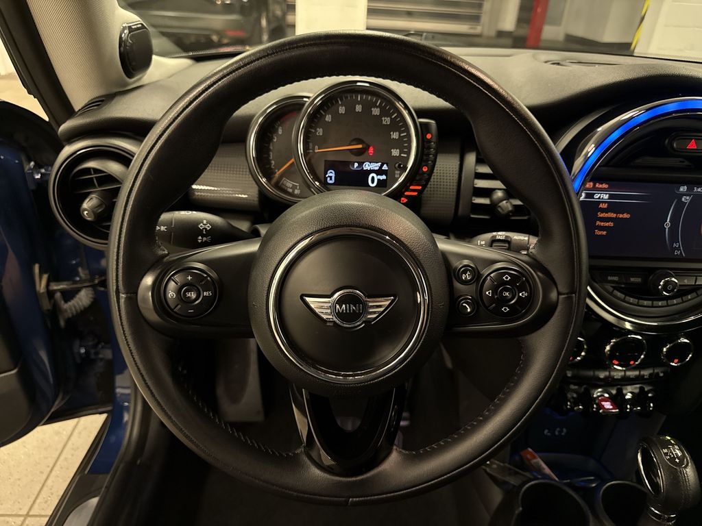Thumbnail: 2015 MINI Cooper - 2