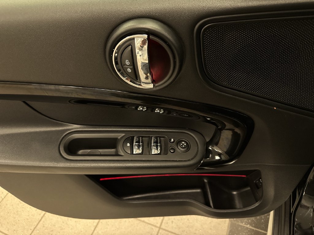 Thumbnail: 2024 MINI Cooper Countryman - 25