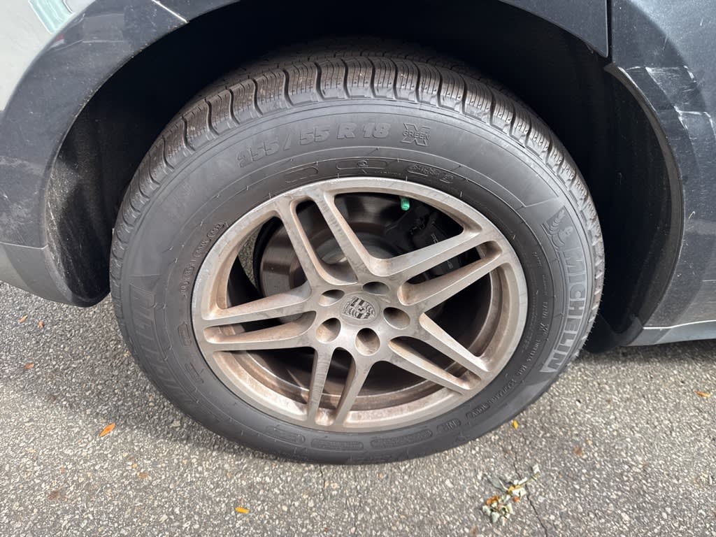 Thumbnail: 2017 Porsche Macan - 25