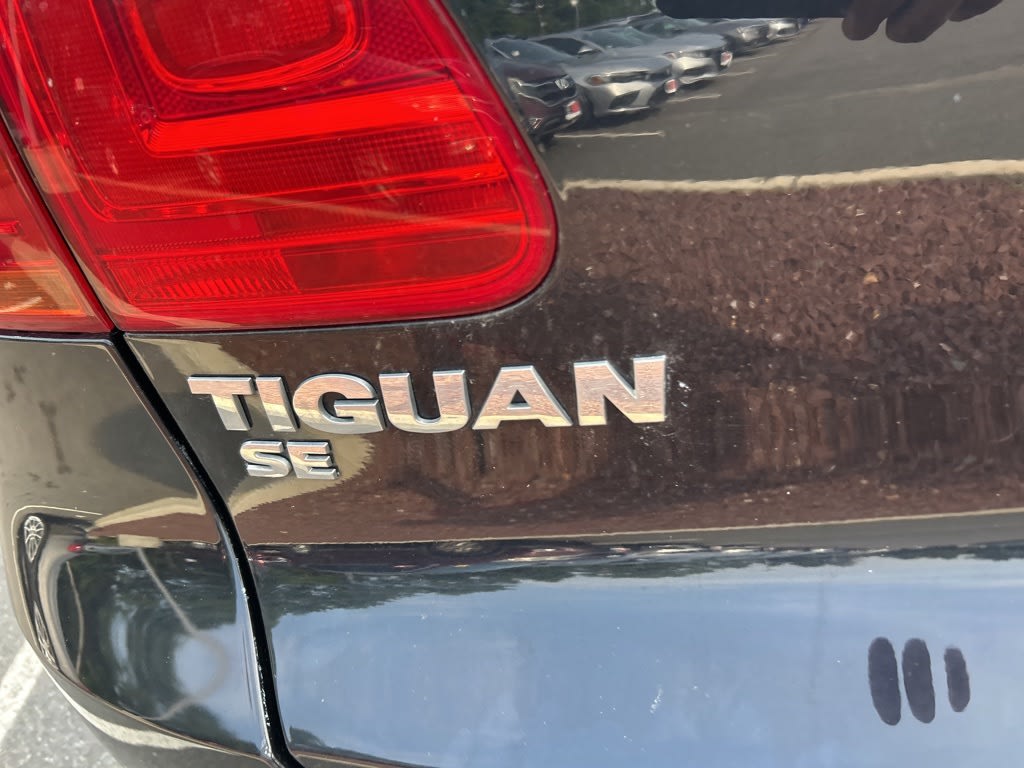 Thumbnail: 2016 Volkswagen Tiguan - 6