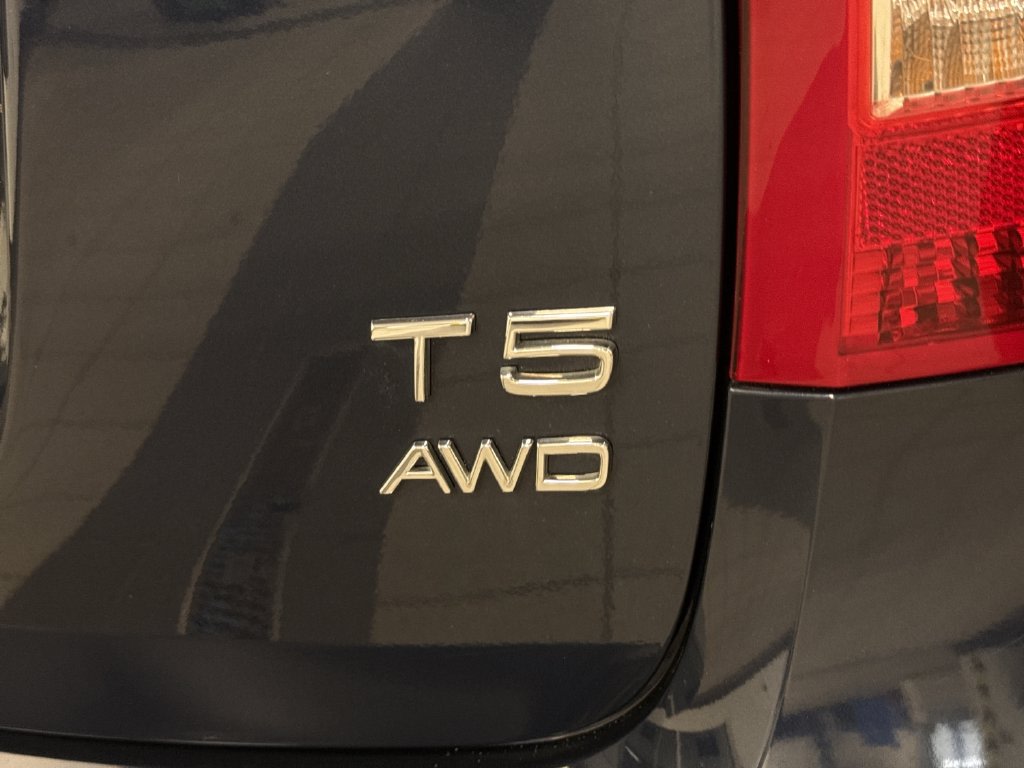 Thumbnail: 2015 Volvo S60 - 4
