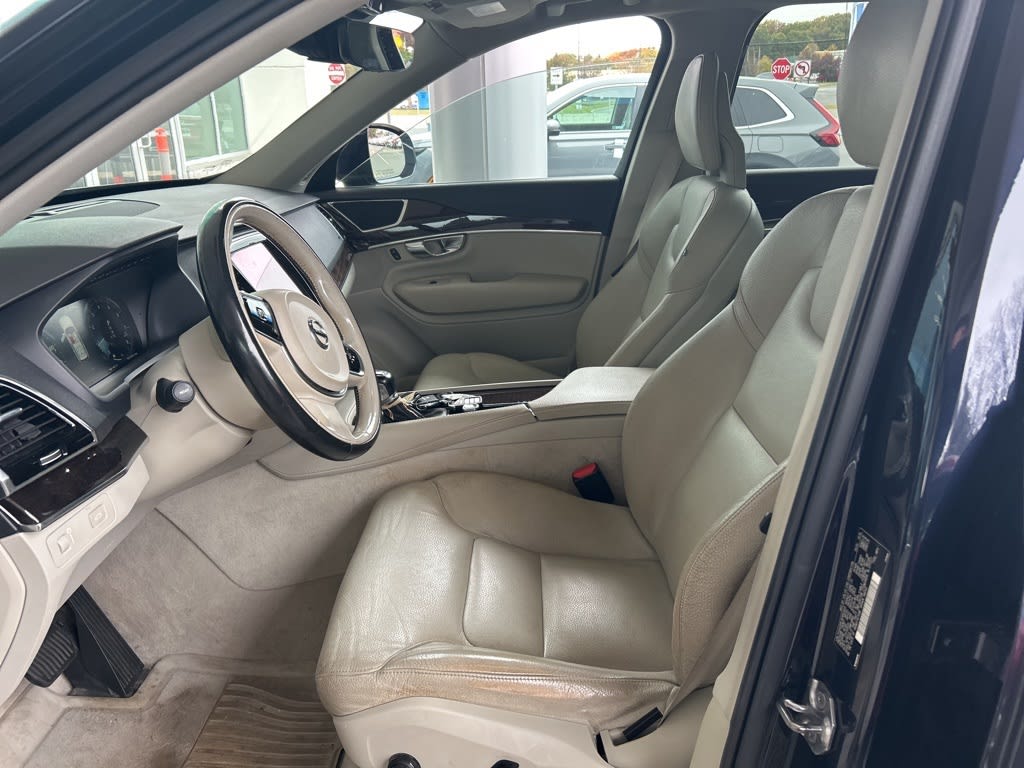 Thumbnail: 2016 Volvo XC90 - 8