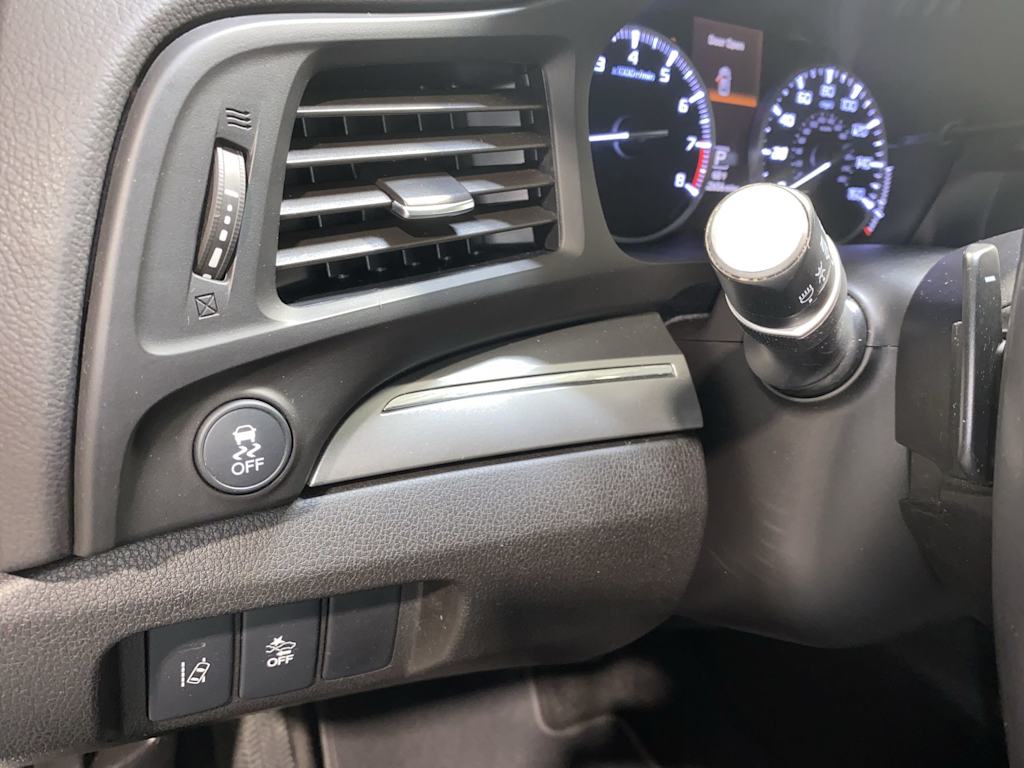 Thumbnail: 2019 Acura ILX - 24