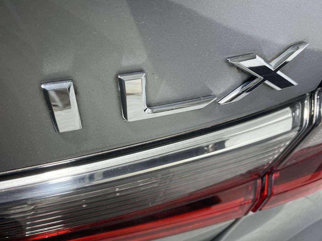 Thumbnail: 2019 Acura ILX - 7